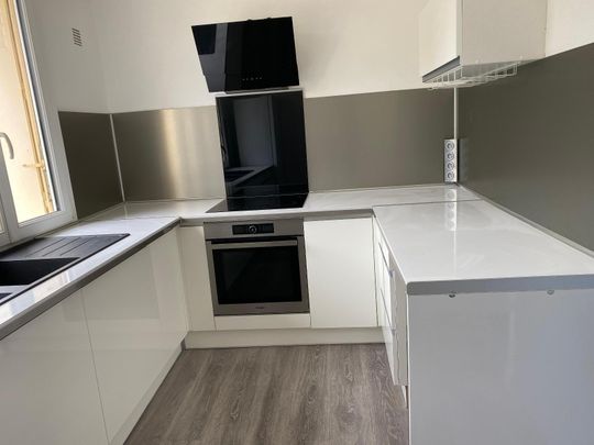 Location Appartement 3 pièces 70m² AUBENAS 07200 - Photo 1