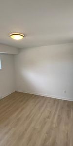 Logement 4 1/2 - Ascenseur - Mars 2026 - Photo 3