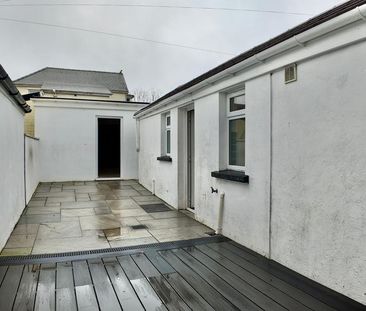 3 bedroom terraced house to rent - Photo 6