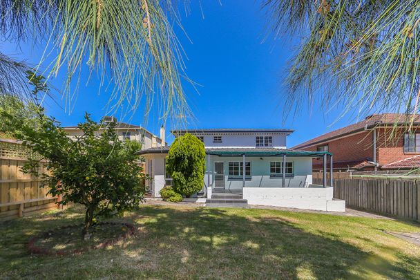 Palatial Home - Balwyn High School Zone - Photo 1