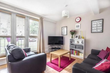 3 bedroom maisonette to rent - Photo 3