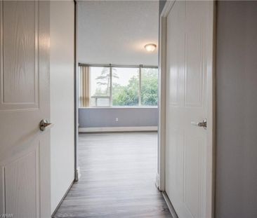 For Lease - 3227 King Street Unit# 503, Kitchener, Ontario - Photo 2
