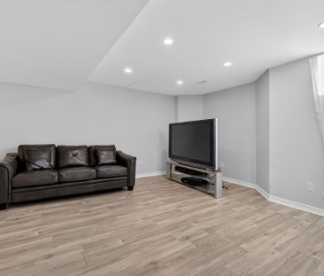 For Lease - 119 Finn Court, Hunt Club - South Keys and Area, Ontario - Photo 2