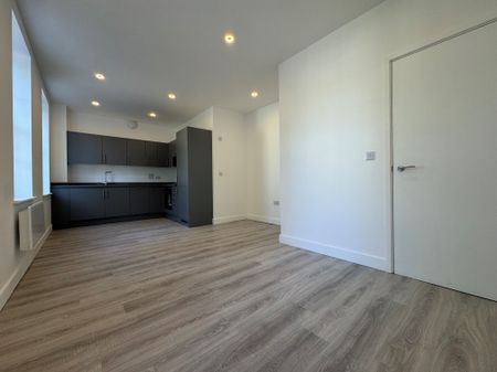 Hartington Place, Eastbourne - Photo 3