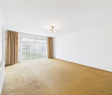 3 bedroom bungalow to rent - Photo 2