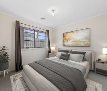 31 Breens Road Cranbourne West VIC - Photo 5