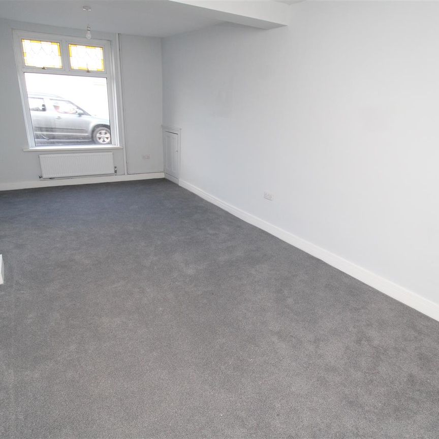 House - Terraced For Rent Seymour Street, Aberdare - Photo 1
