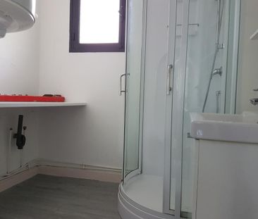 Location Appartement 3 pièces 66m² CHAMBERY 73000 - Photo 6