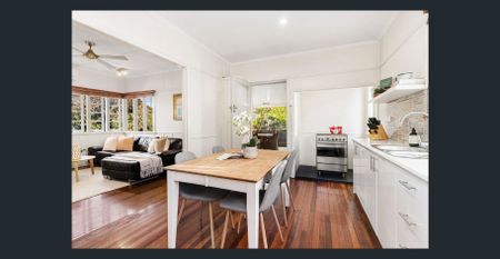 Beautiful Family Home in the Heart of Keperra - Photo 4