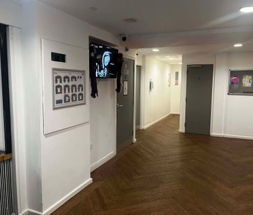 Premium Ensuite - Photo 3