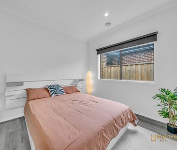 For Lease - Family Home Opposite Riverbend Primary School - Photo 3