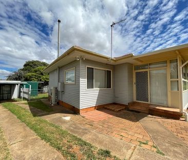 39 Caroline Street, Dubbo NSW 2830 - House For Rent | Domain - Photo 5