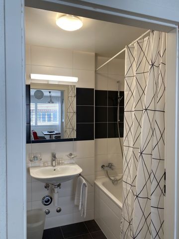 Furnished 2.5 room apartment in Lausanne – Pontaise 10 - Photo 4