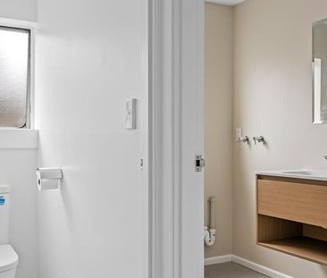 1/605 Hereford Street - Photo 6