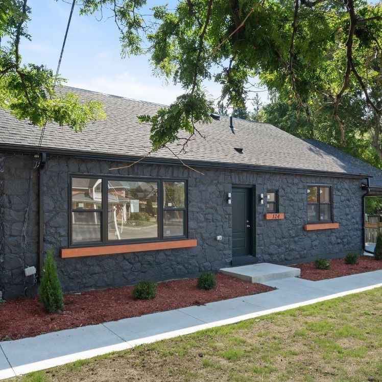 For Lease - 124 Colborne Street Unit# Upper Unit, Kawartha Lakes, Ontario - Photo 1