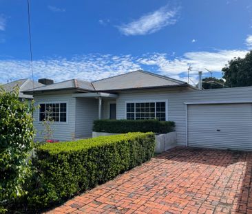 Tidy 3 Bedroom House In Quiet North Tamworth - Photo 1