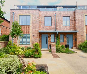 South Courtyard, Alderley Edge - Photo 1