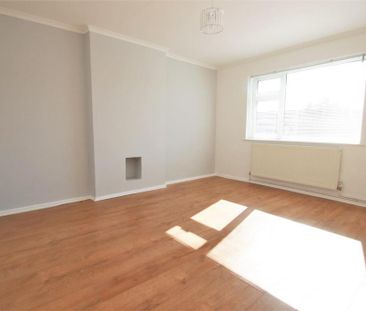 2 bedroom maisonette to rent - Photo 1