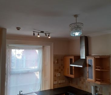 1 Bed Flat, Mornington House, BS8 - Photo 4