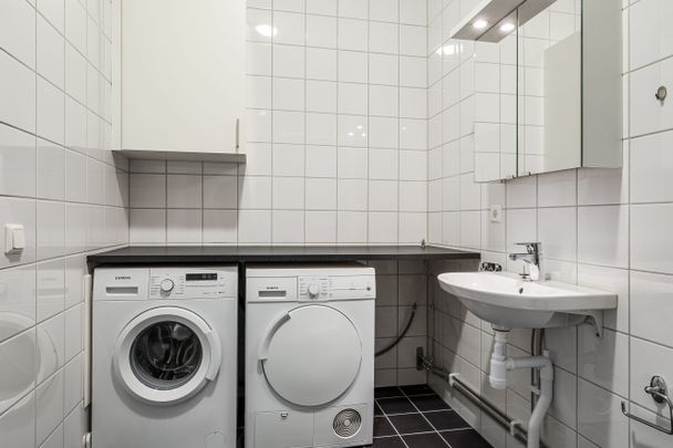 Råsegelgatan 8 - Photo 1