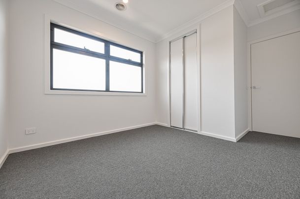 1/3 Valma St , BAYSWATER - Photo 1