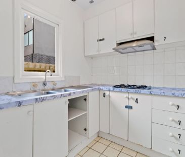 Double Room Ensuite - Photo 3