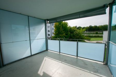 Comfortable 4-room apartment on a mezzanine for rent - Photo 3