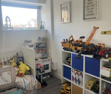 2 bedroom flat to rent - Photo 2