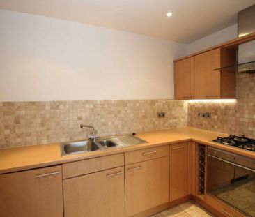 2 bed Apartment for rent - Photo 1