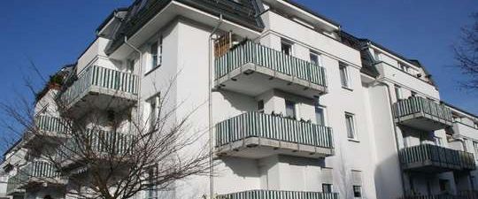 Wohlfühlwohnung - großzügige 2 Raum Wohnung mit Balkon in ruhiger Lage - Foto 1