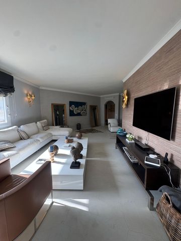 Middle Floor Apartment · The Golden Mile - Foto 3