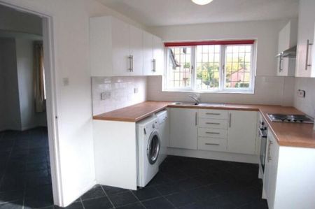 4 bedroom detached house to rent - Photo 5