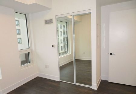 For Lease - 2450 Old Bronte Road Unit# 446, Oakville, Ontario - Photo 2