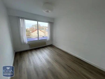 Appartement à louer 4 pièces 93.3m² - Photo 3