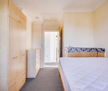 4 bedroom house to rent - Photo 6