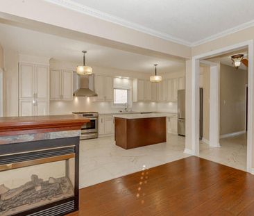 For Lease - 72 Chadwick Street, Brampton, Ontario - Photo 6