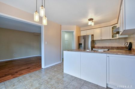 For Lease - 1188 Stire Street, Oshawa, Ontario - Photo 3