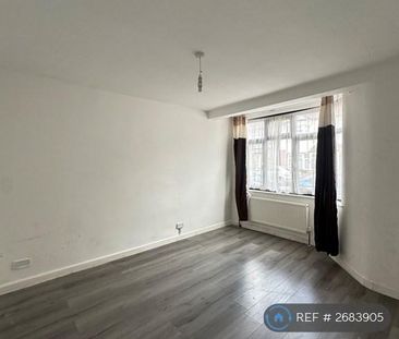 4 bedroom terraced house to rent - Photo 1