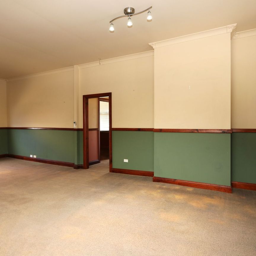 162 Newton Street - Photo 1