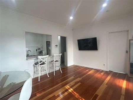 1 BEDROOM - KOHI RD - FURNISHED - Photo 4