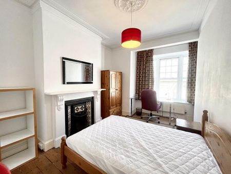 6 bedroom house to rent - Photo 4