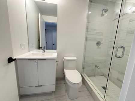 For Lease - 8 Interchange Way Unit# 2706, Vaughan, Ontario - Photo 3