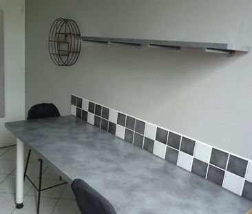 Location Appartement 4 pièces 67m² NEVERS 58000 - Photo 2