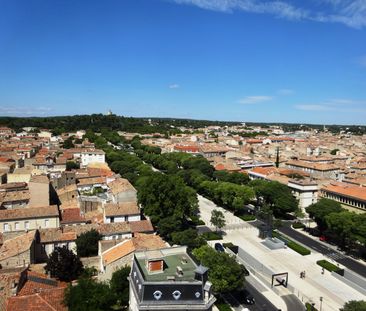 T1BIS 410€ H.C 58Bis Av Jean Jaurès Nîmes, 35m² - Photo 6