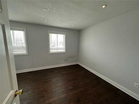 For Lease - 160 Don Head Village Boulevard Unit# Main, Richmond Hill, Ontario - Photo 3