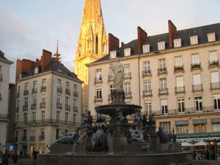 T2 PLACE ROYALE - 660 C.C / MOIS Nantes (44000) - Photo 5