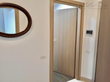 Garsoniera in Bloc Nou langa Piata Victoriei la 700 m Metrou - Fotografie 5