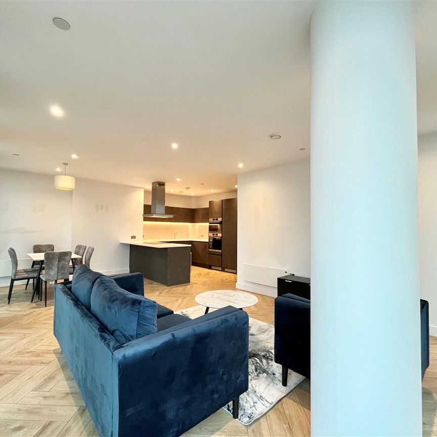 3 Bedroom Apartment To Rent - Photo 1