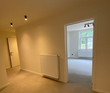 GELIJKVLOERS APPARTEMENT - Foto 1