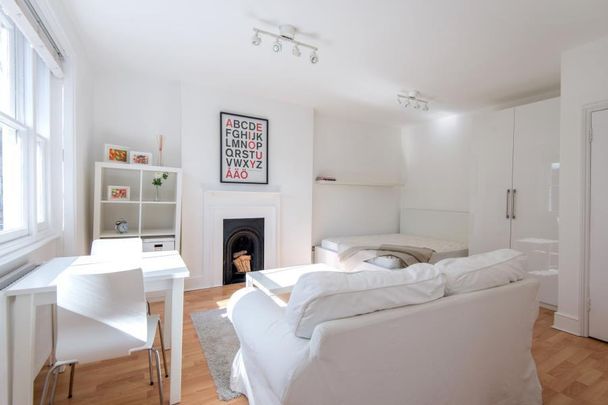 Studio to rent - Photo 1